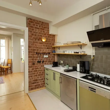 Lemon * Κωνσταντινούπολη